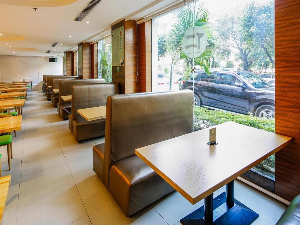 Poly Hotel, Гуанчжоу Екстер'єр фото