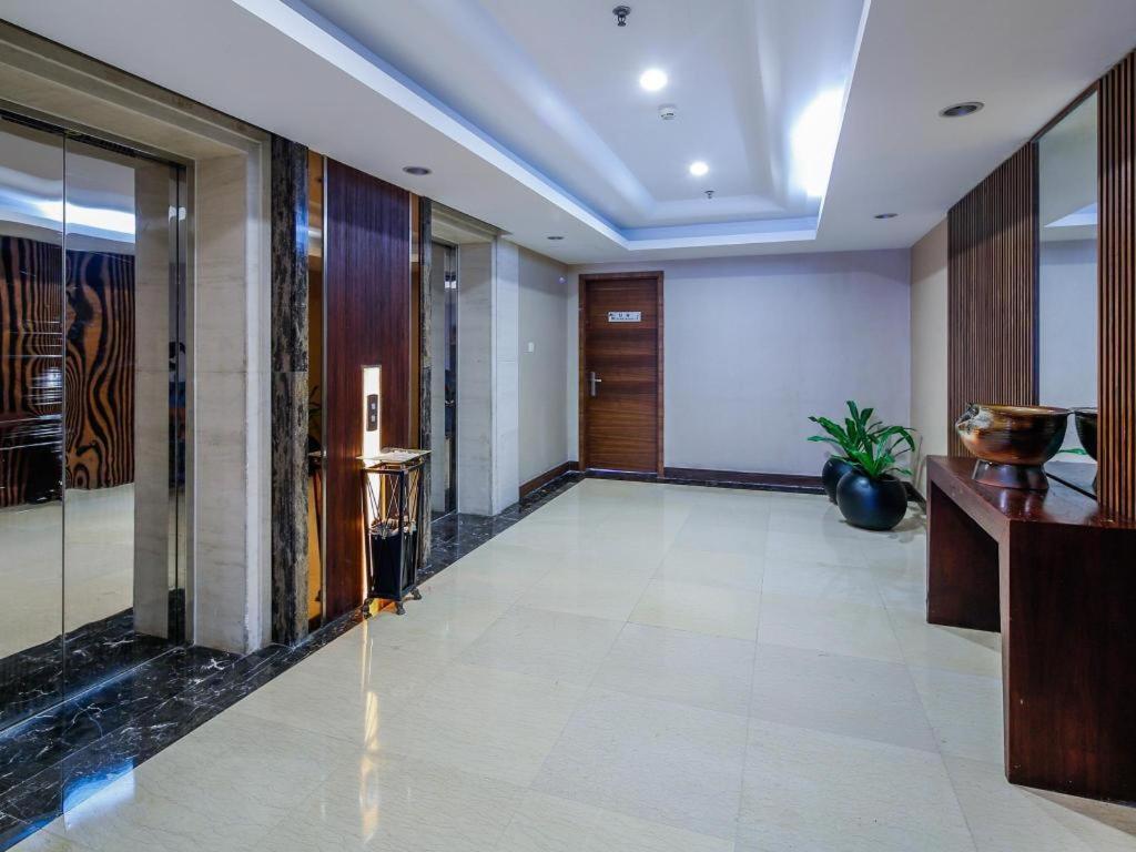 Poly Hotel, Гуанчжоу Екстер'єр фото
