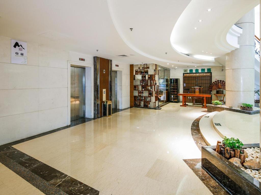 Poly Hotel, Гуанчжоу Екстер'єр фото